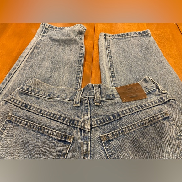 90’s Vintage Lee High-Waisted Acid Wash Mom Jeans 27 W— Grunge Retro Denim - Picture 3 of 12